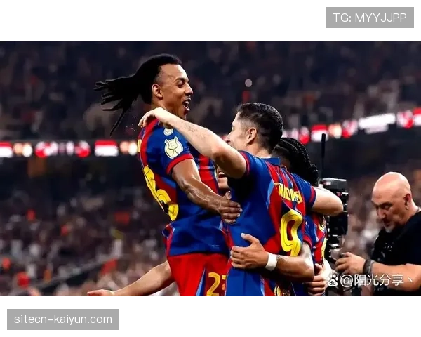 巴萨后防线组合频繁变动 43场比赛已尝试19种搭配